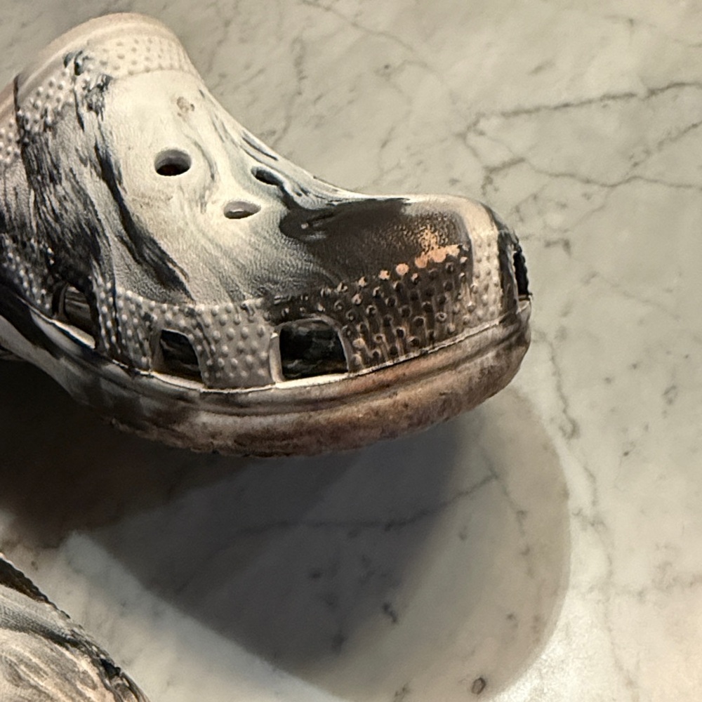 Crocs - Picture 5 of 9